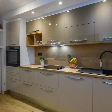 Ivan Apartment